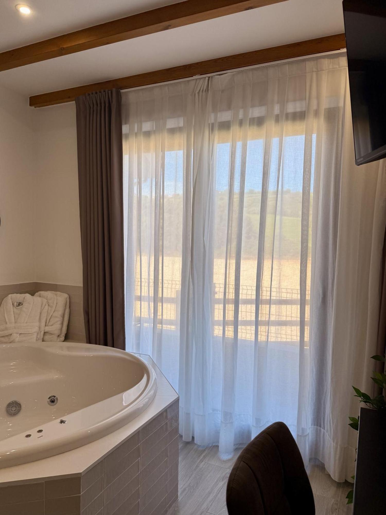 Hotel Sanmar Кобресес Номер фото